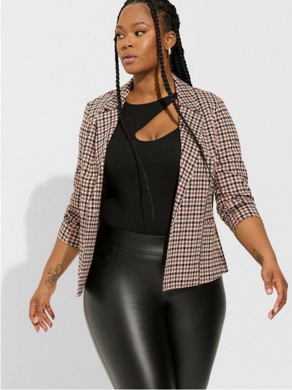 NWT Studio by Torrid Houndstooth Ponte Tailored Blazer Size 2 18/20
